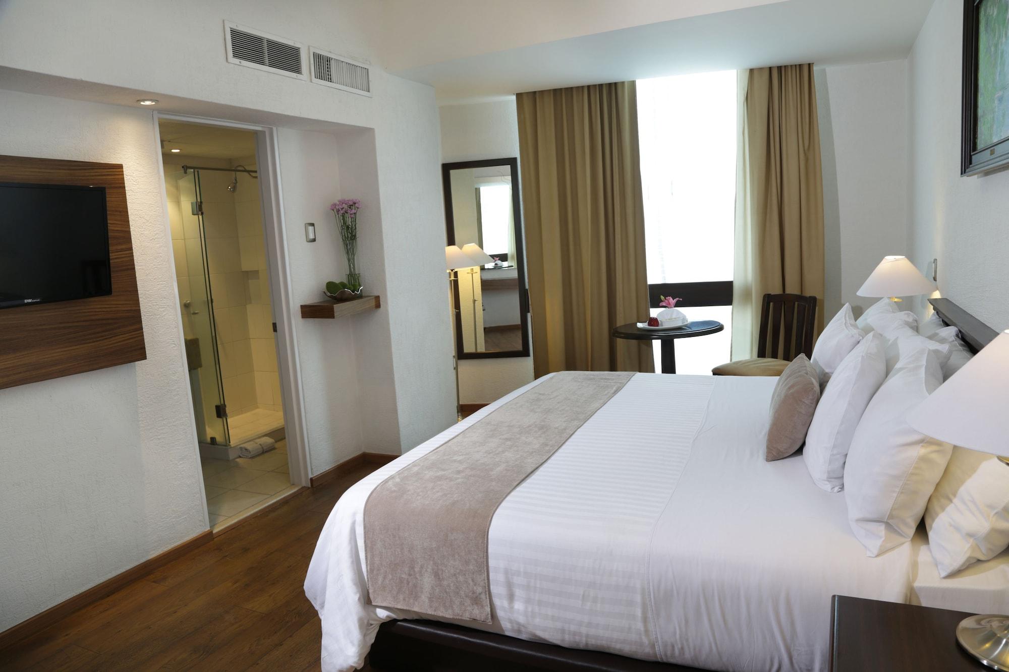 Meson Ejecutivo Guadalajara Minerva - Av Mexico Hotel Bagian luar foto