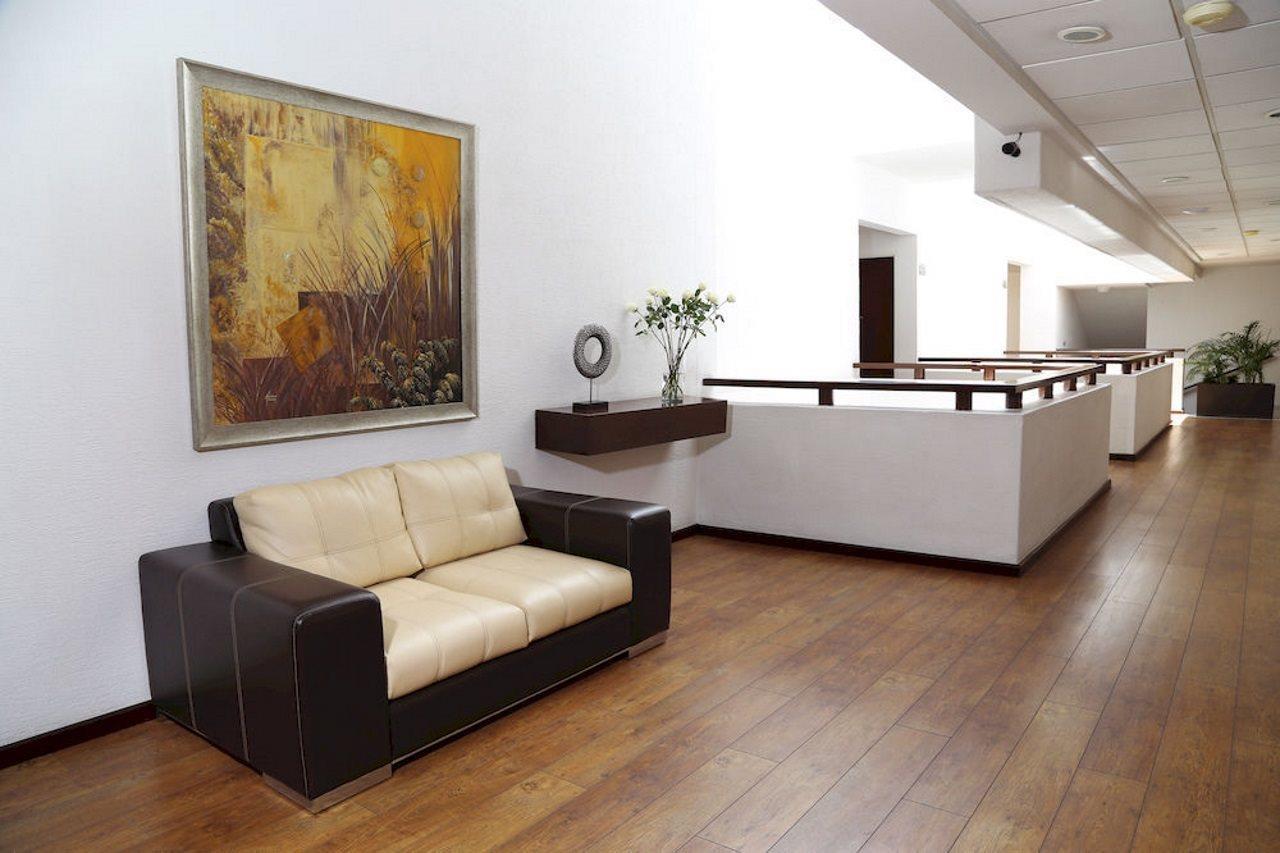 Meson Ejecutivo Guadalajara Minerva - Av Mexico Hotel Bagian luar foto